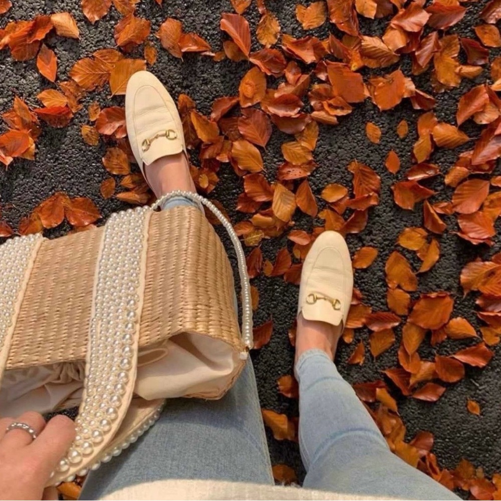 Pearl-Handle Woven Tote Bag in Natural Straw - Picture 8 of 8